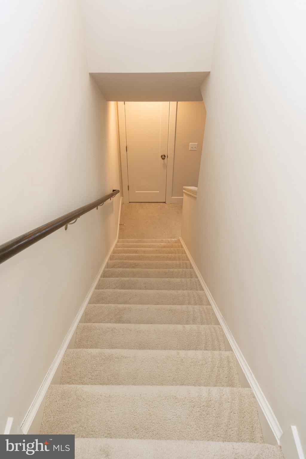 Real estate listing preview #24