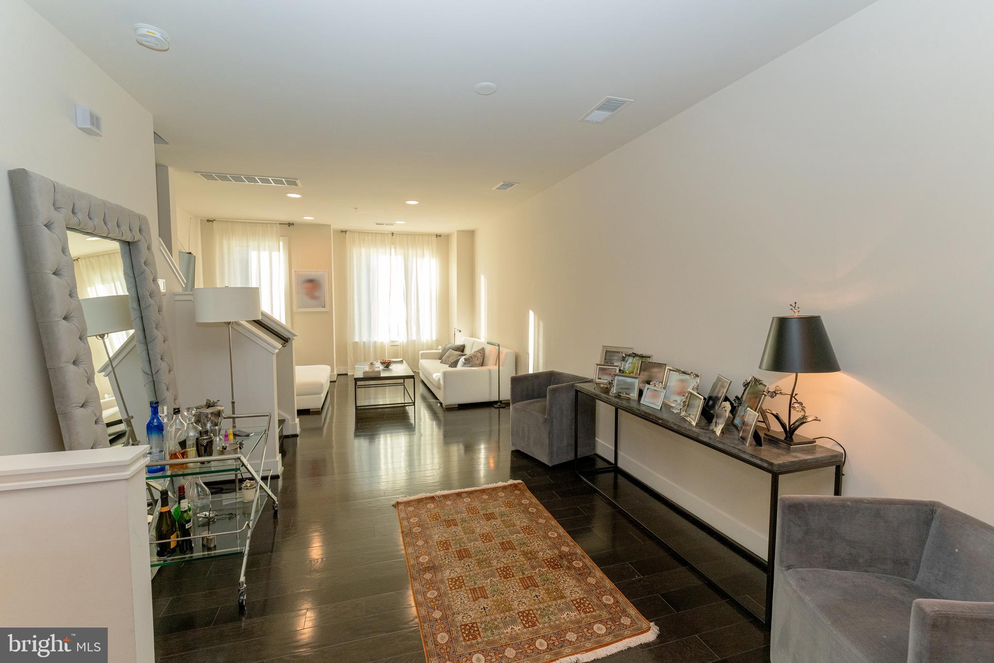 Real estate listing preview #15