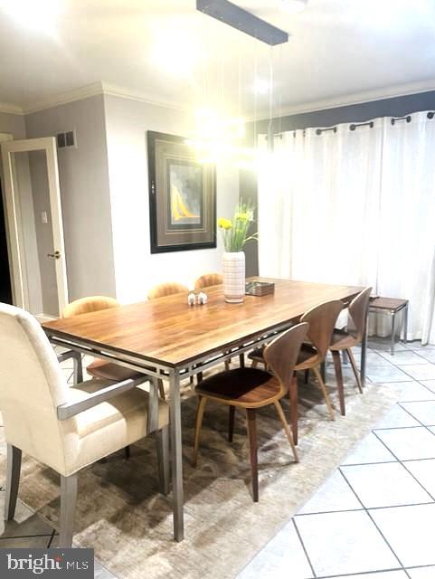 Real estate listing preview #8