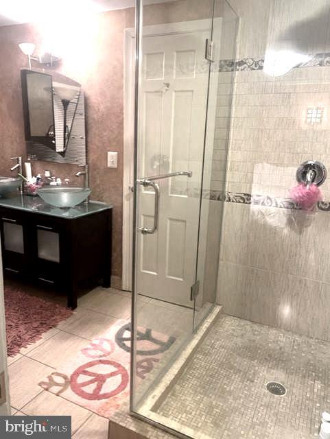 Real estate listing preview #16