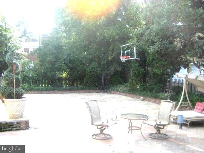 Real estate listing preview #27