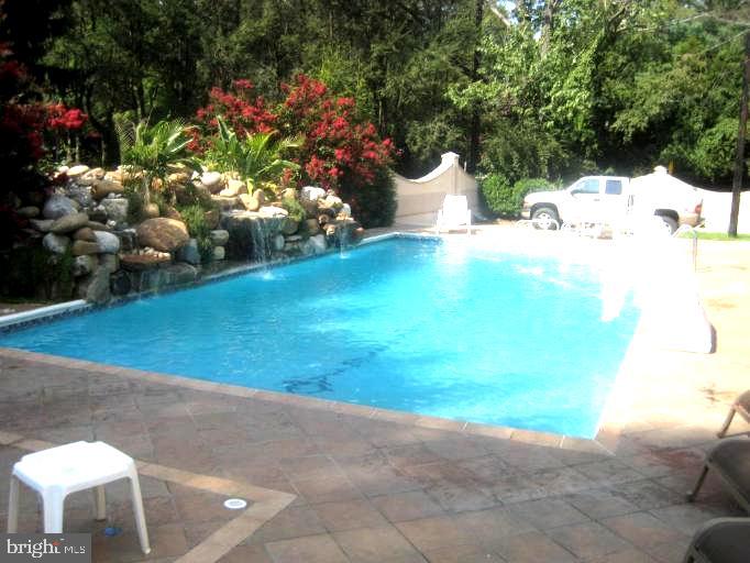 Real estate listing preview #25