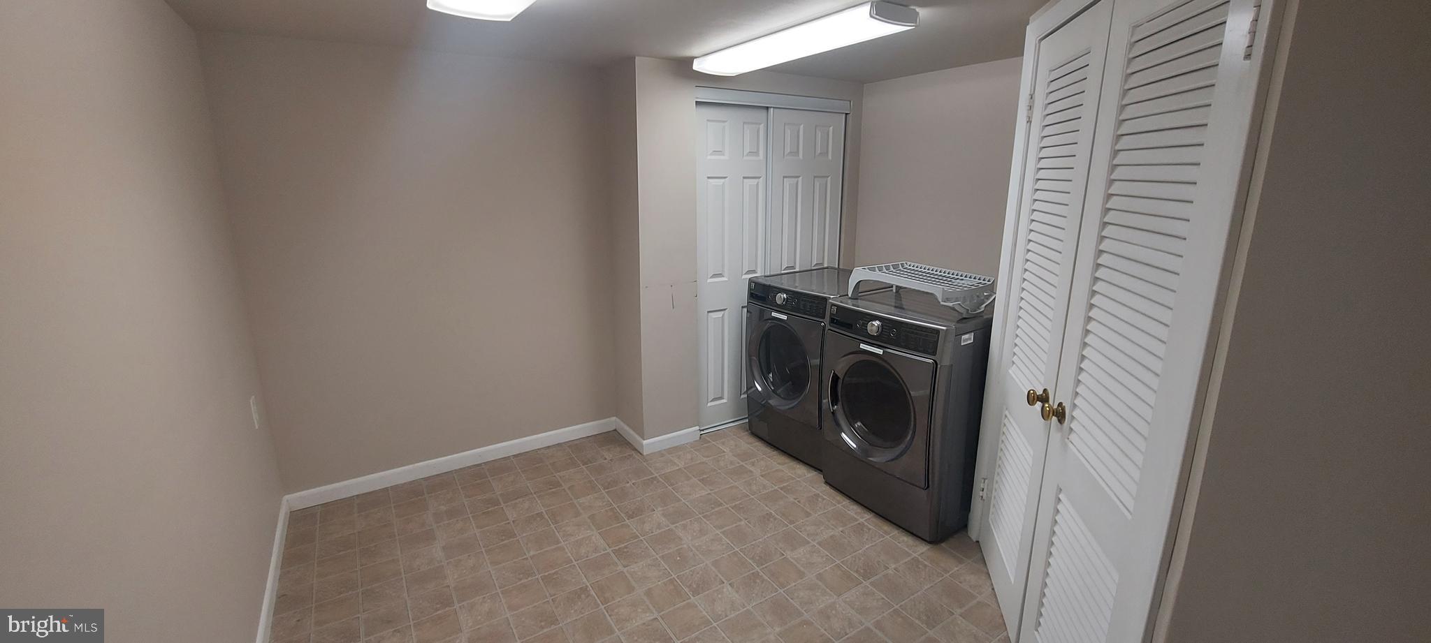 Real estate listing preview #17