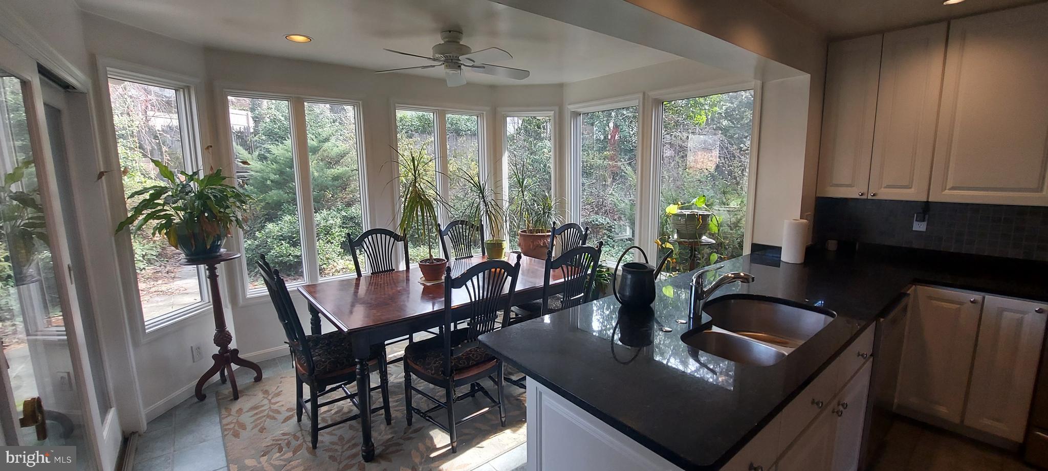 Real estate listing preview #8