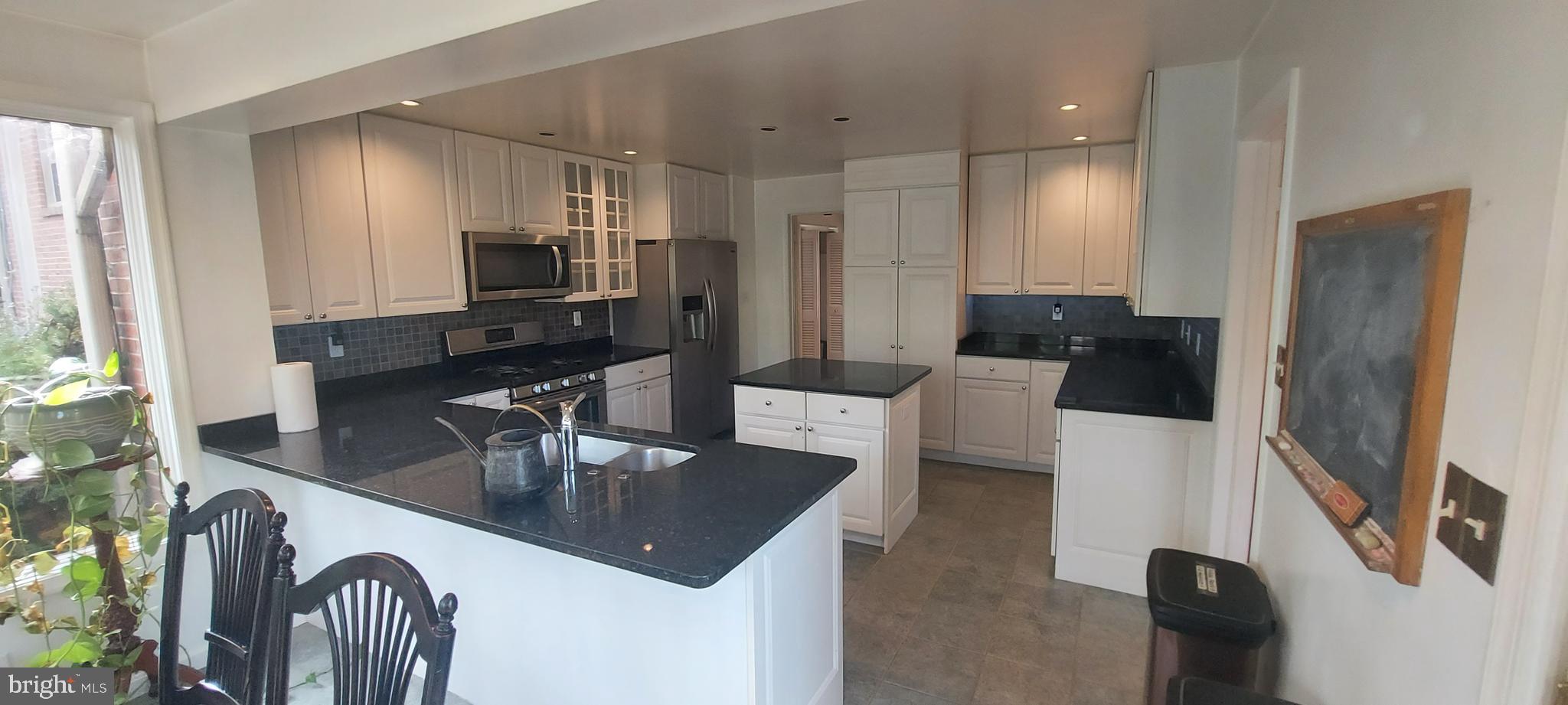 Real estate listing preview #7