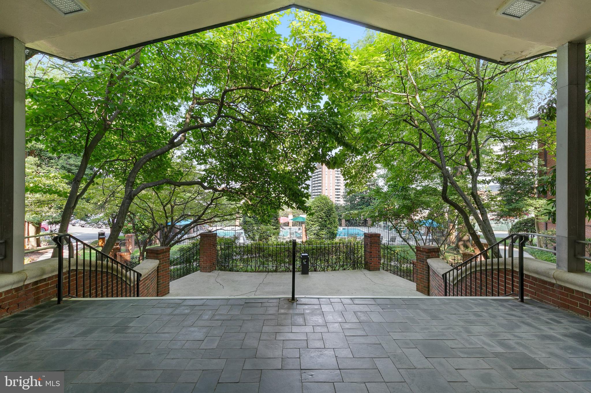 Real estate listing preview #36