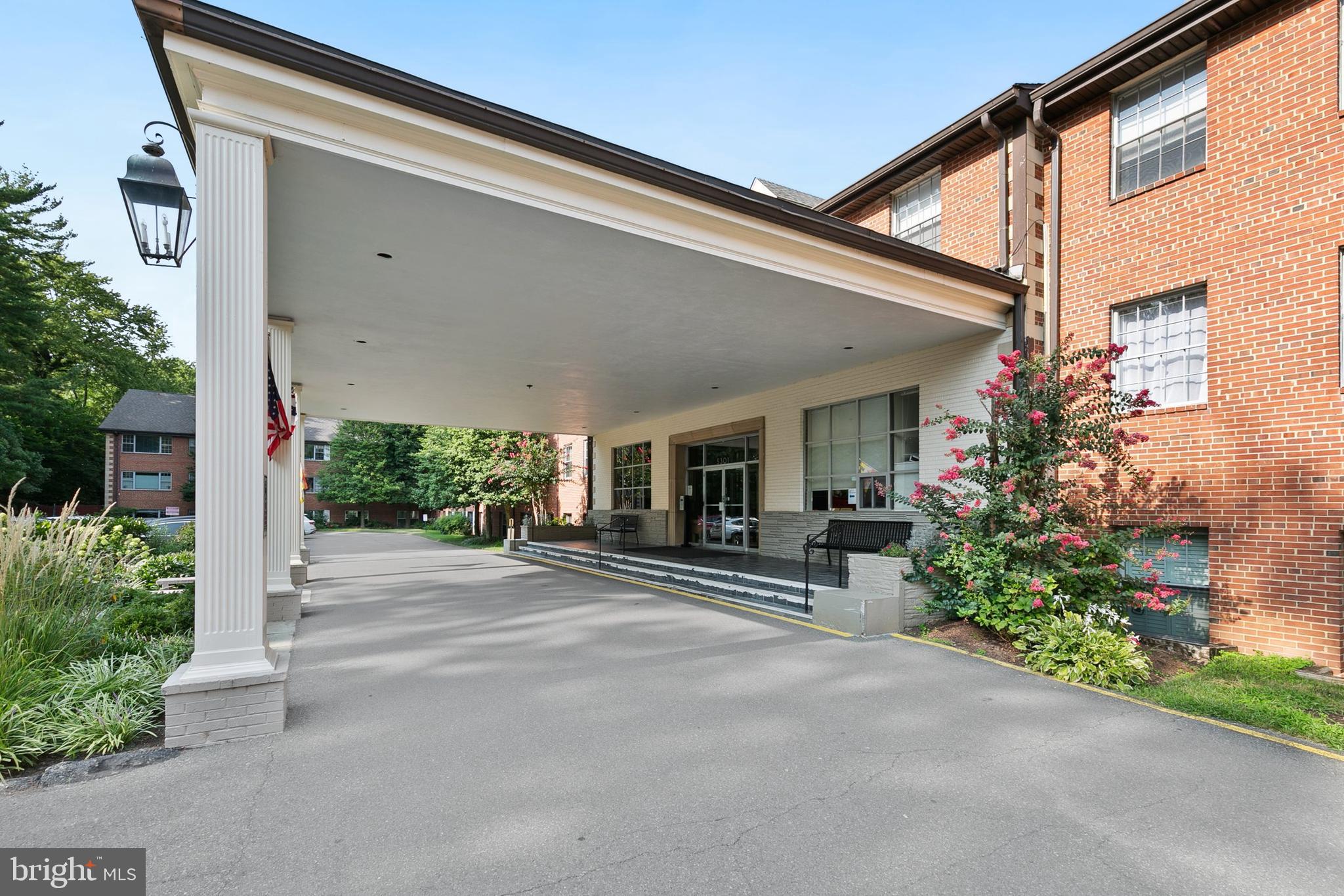 Real estate listing preview #27