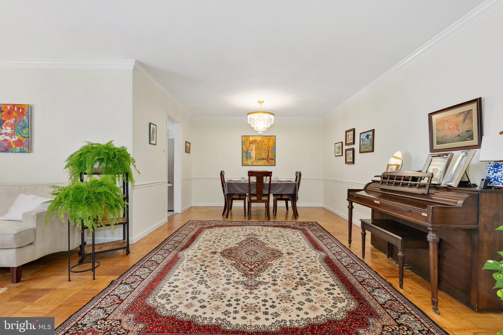 Real estate listing preview #4