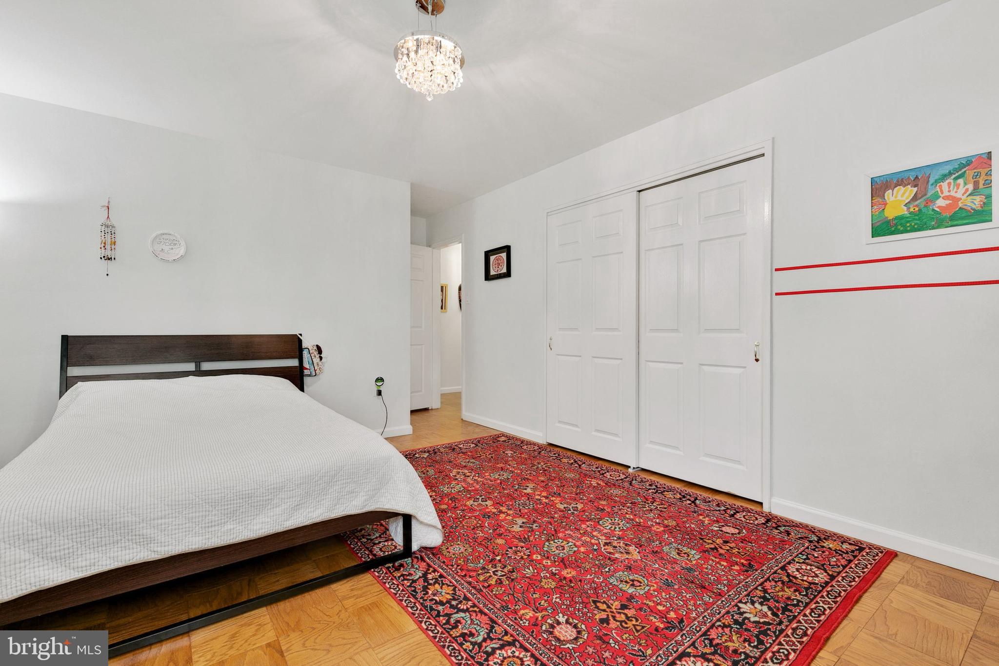 Real estate listing preview #24