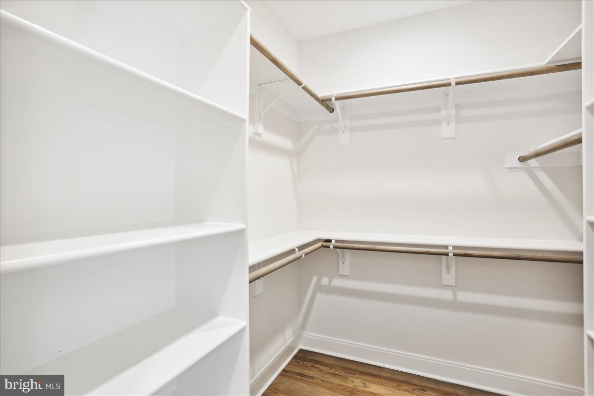 Real estate listing preview #38