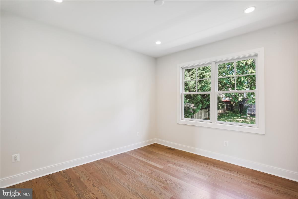 Real estate listing preview #54