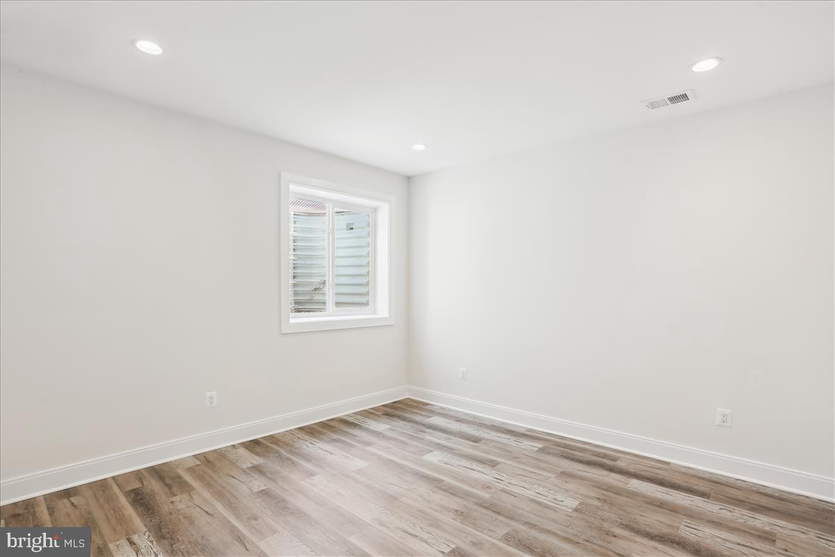 Real estate listing preview #58