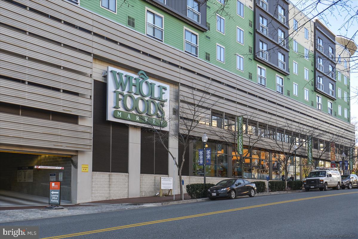 Real estate listing preview #115