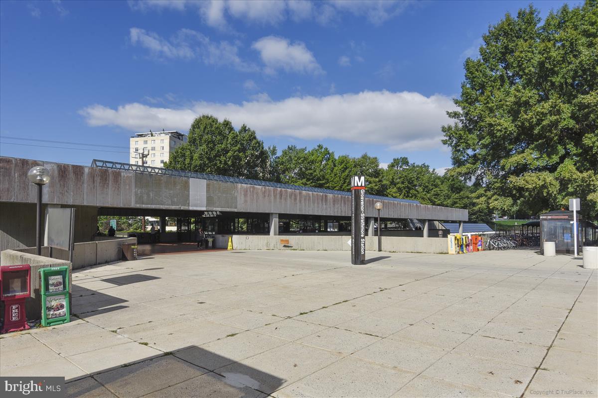 Real estate listing preview #81