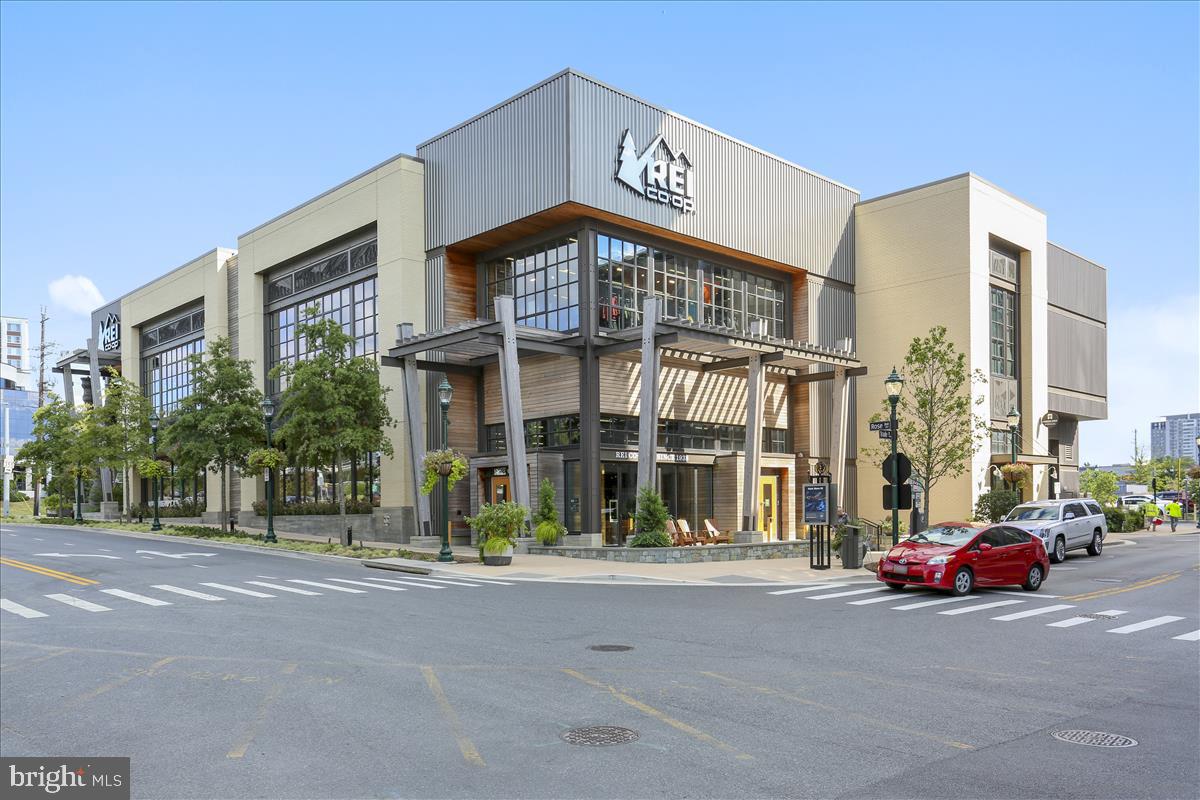 Real estate listing preview #97