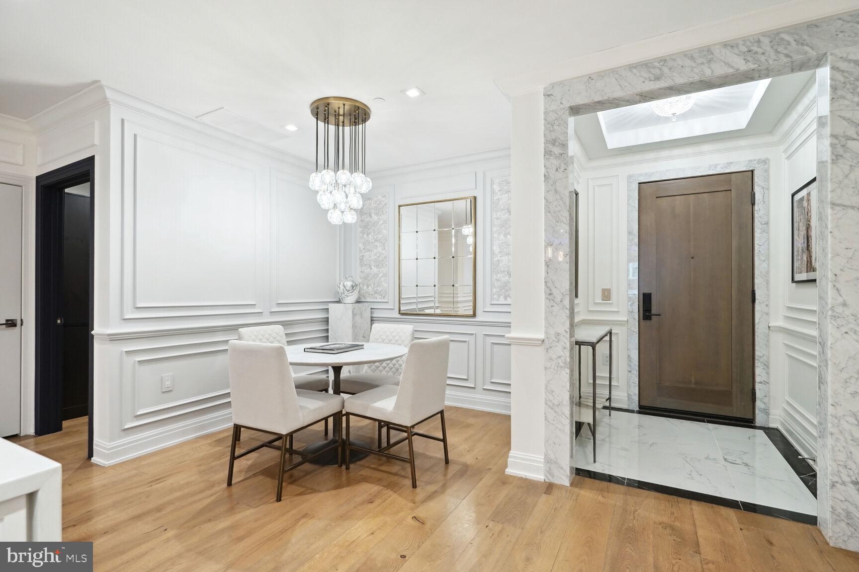 Real estate listing preview #8