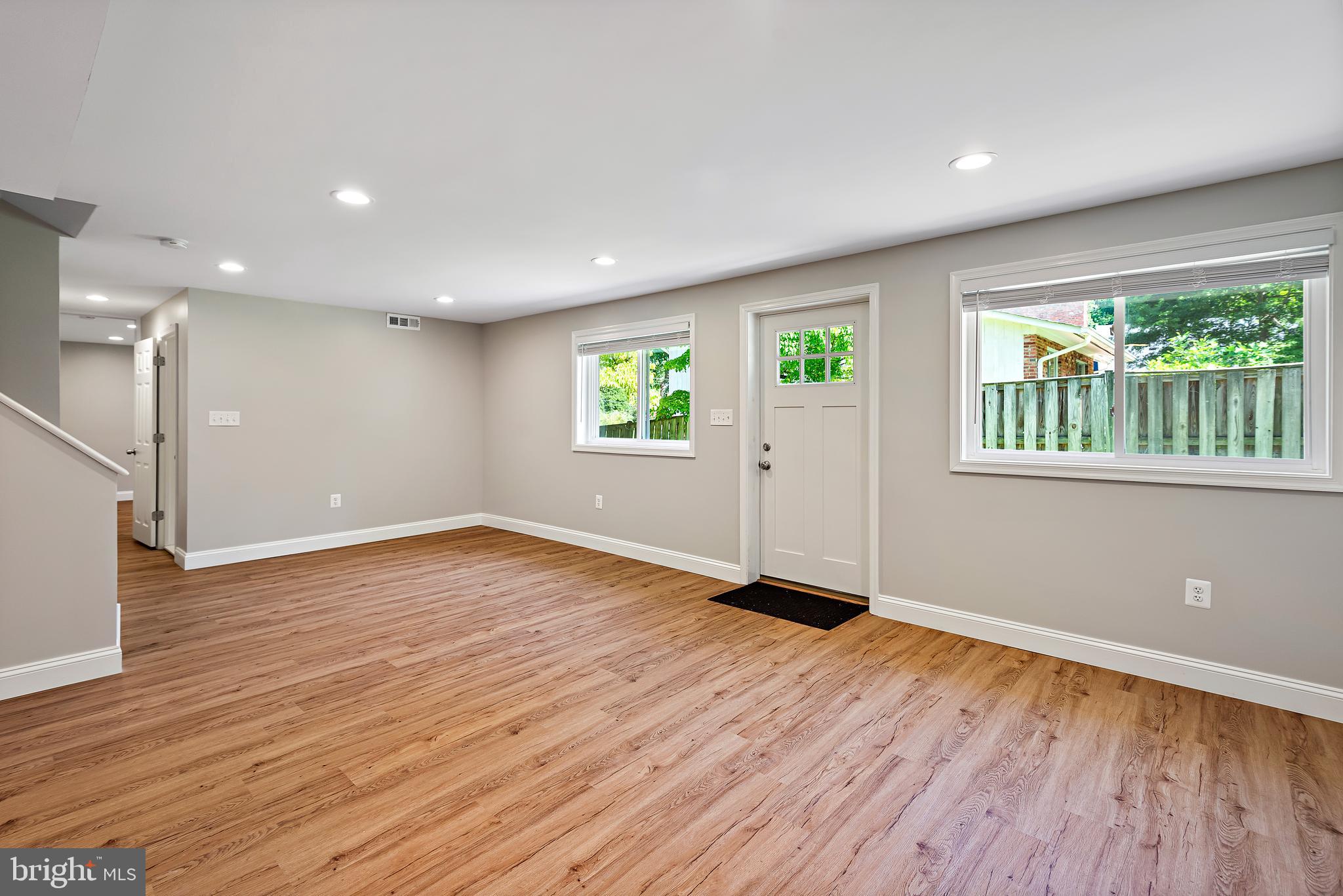 Real estate listing preview #53