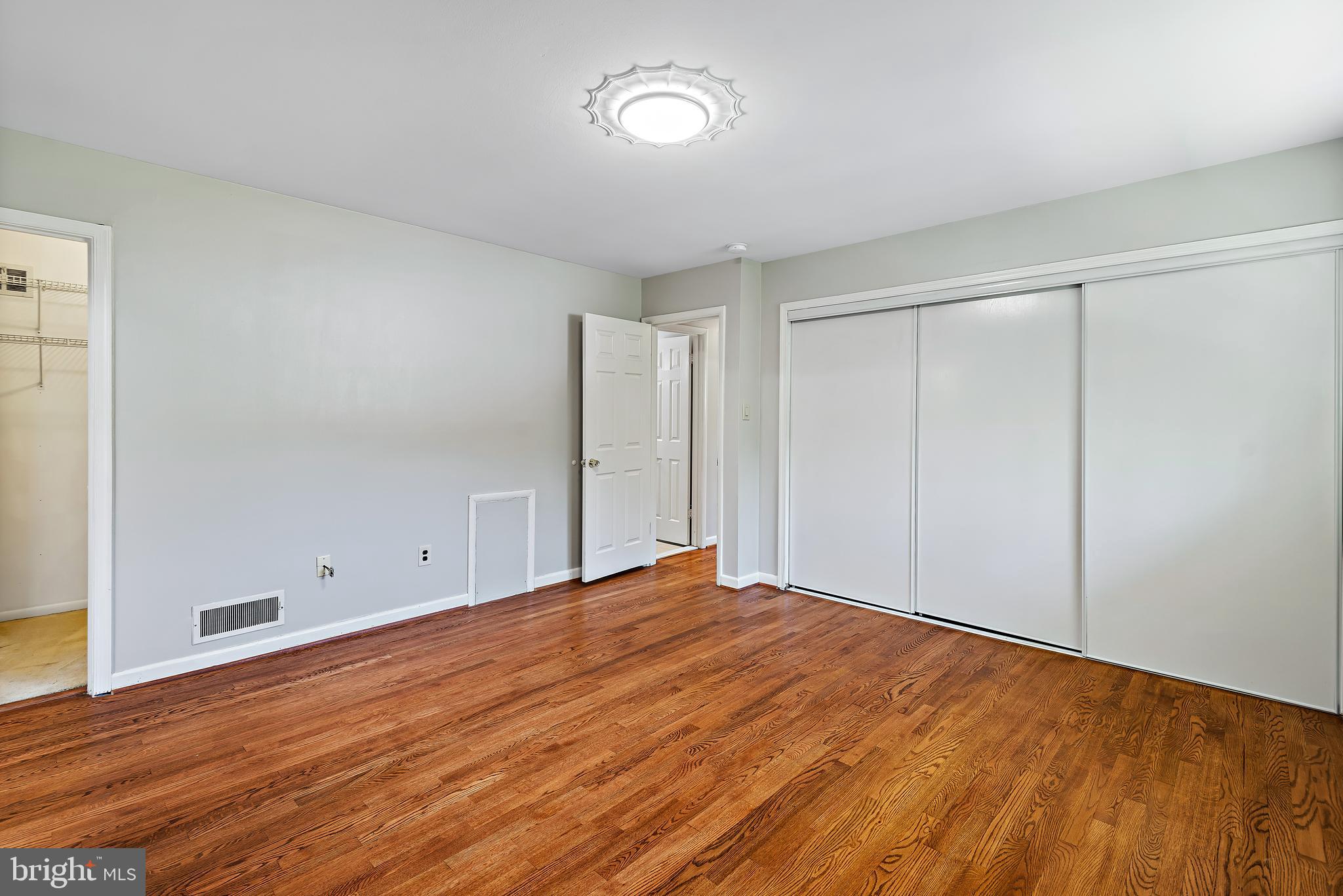 Real estate listing preview #40