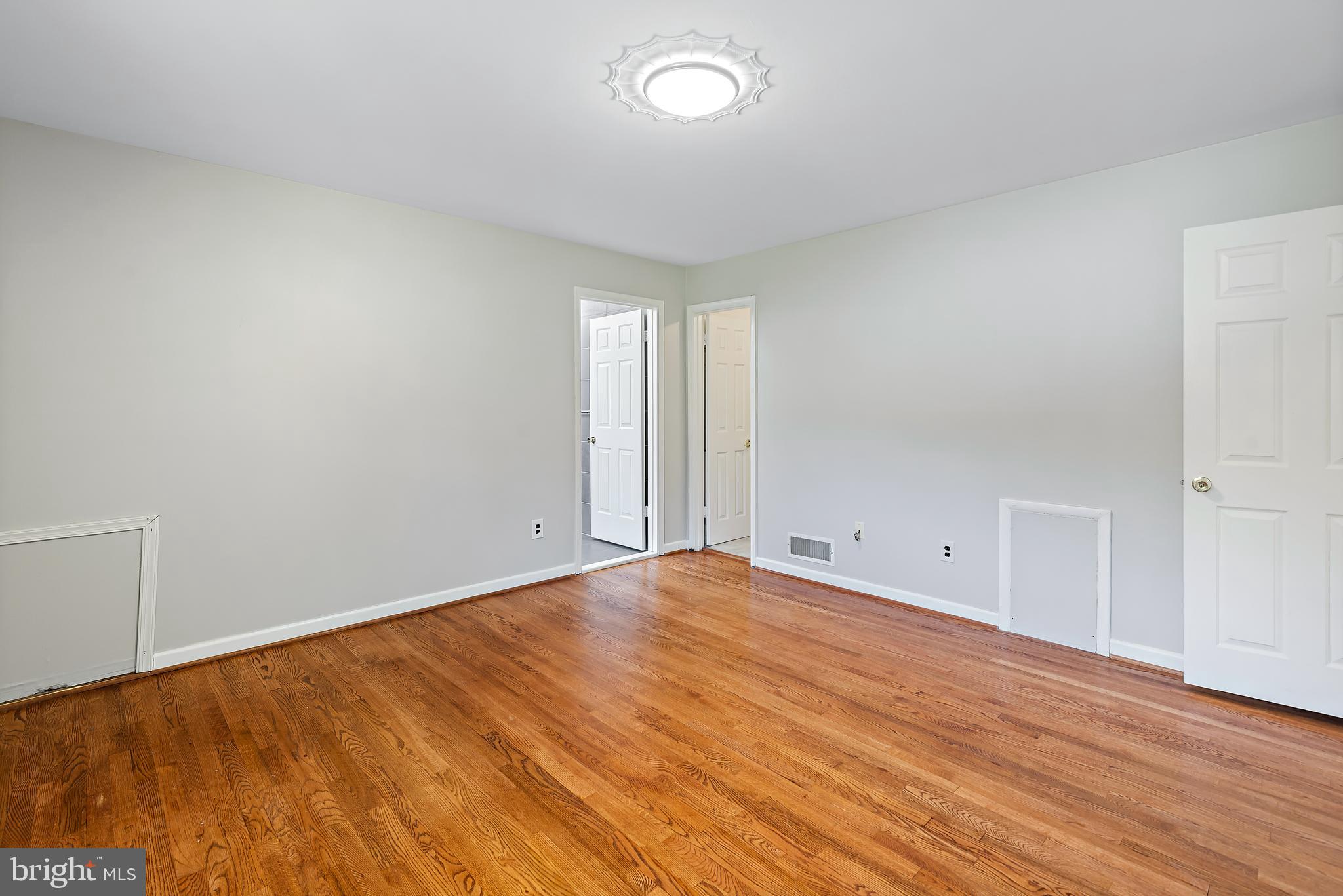 Real estate listing preview #39