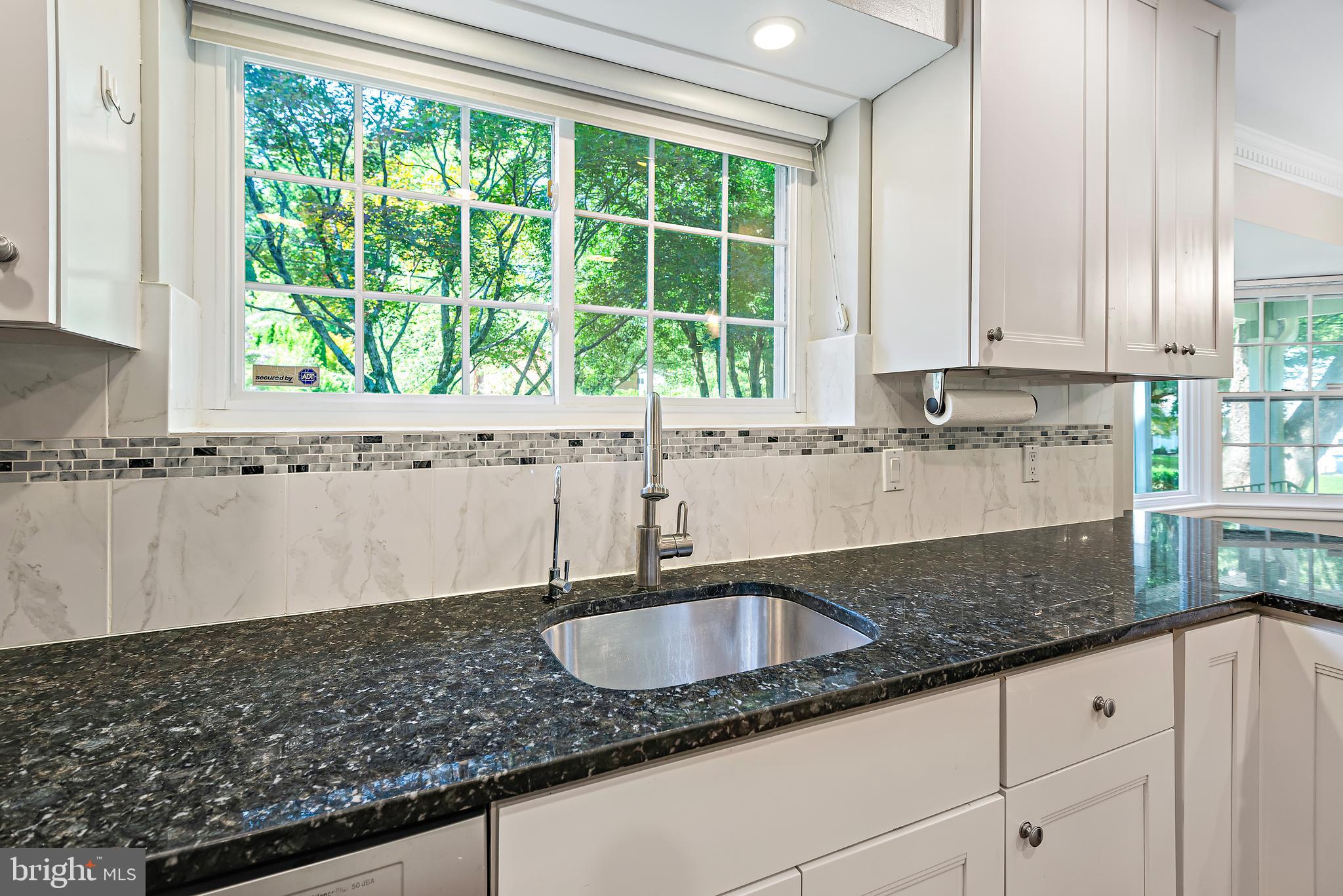 Real estate listing preview #19