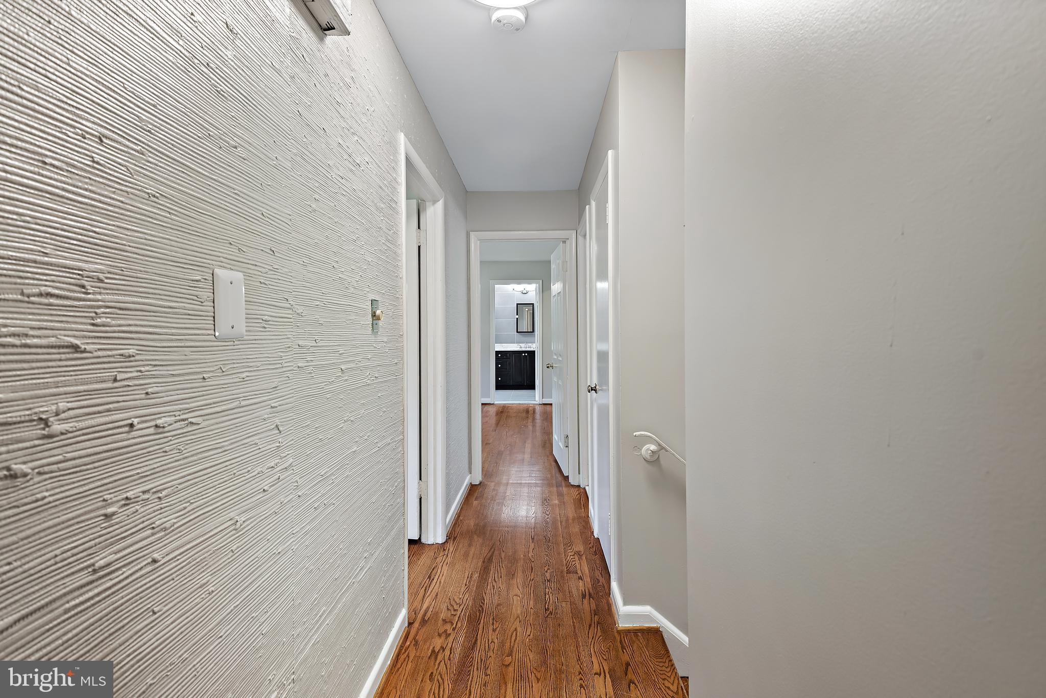 Real estate listing preview #34