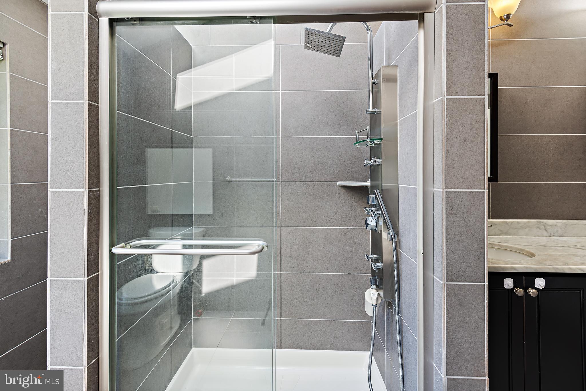 Real estate listing preview #49