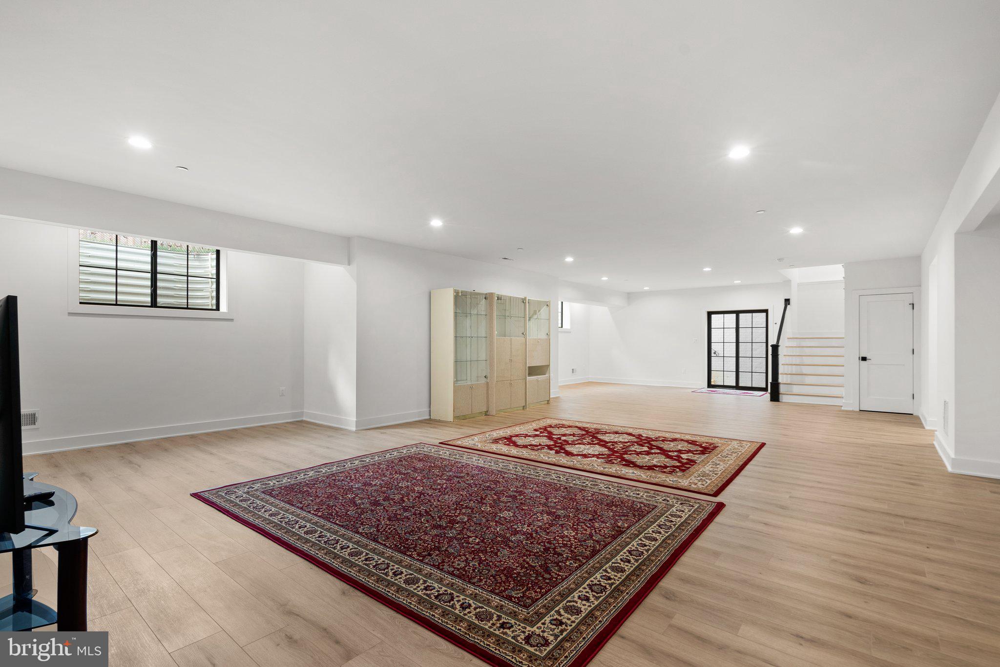 Real estate listing preview #49