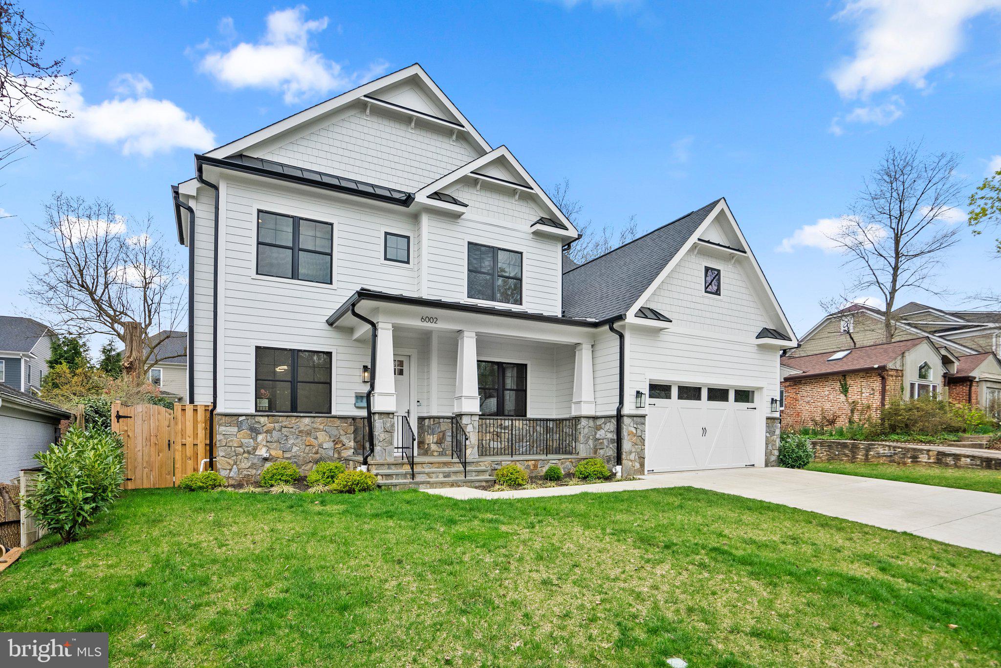 Real estate listing preview #2