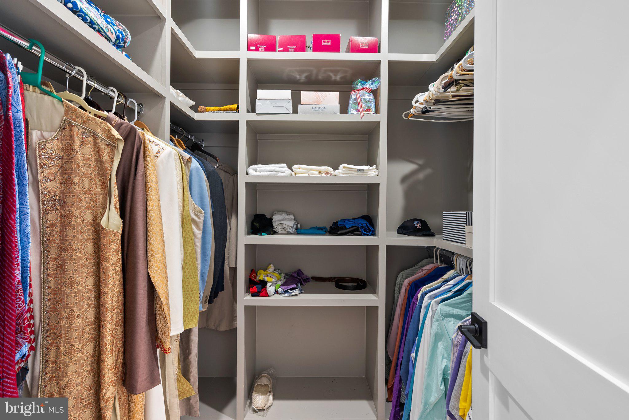 Real estate listing preview #31