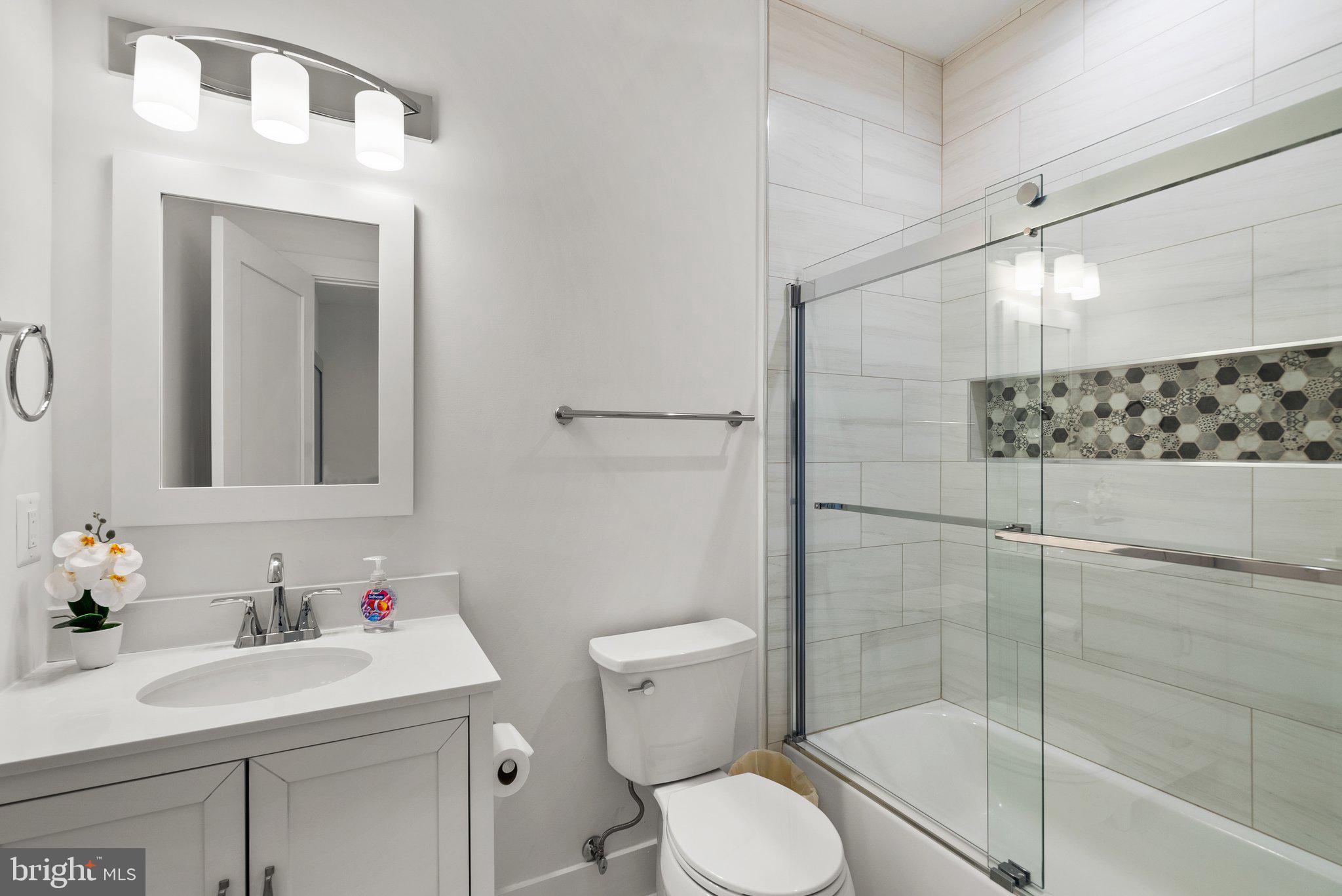 Real estate listing preview #38