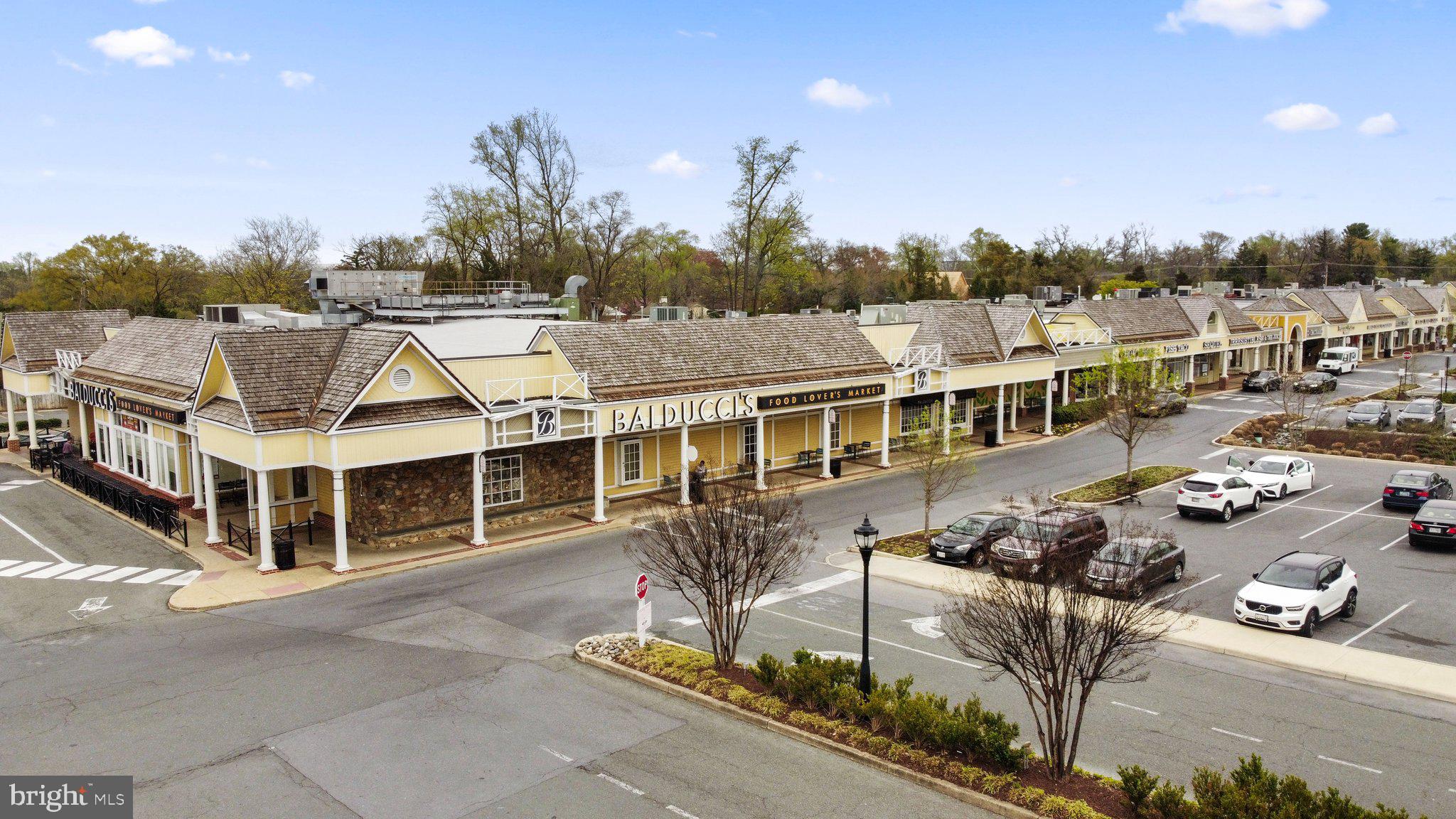 Real estate listing preview #64