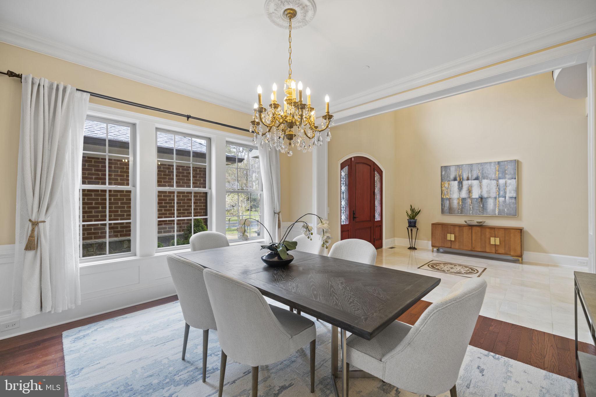 Real estate listing preview #5