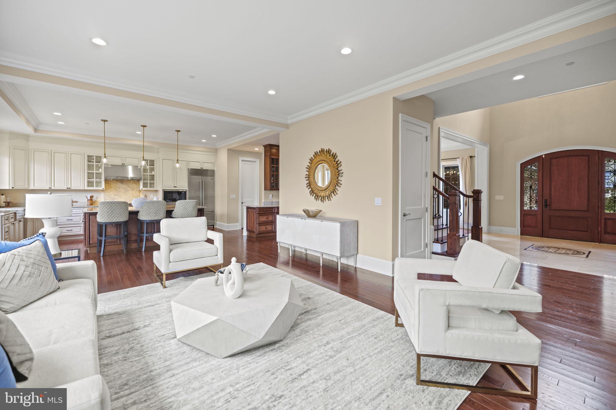 Real estate listing preview #18