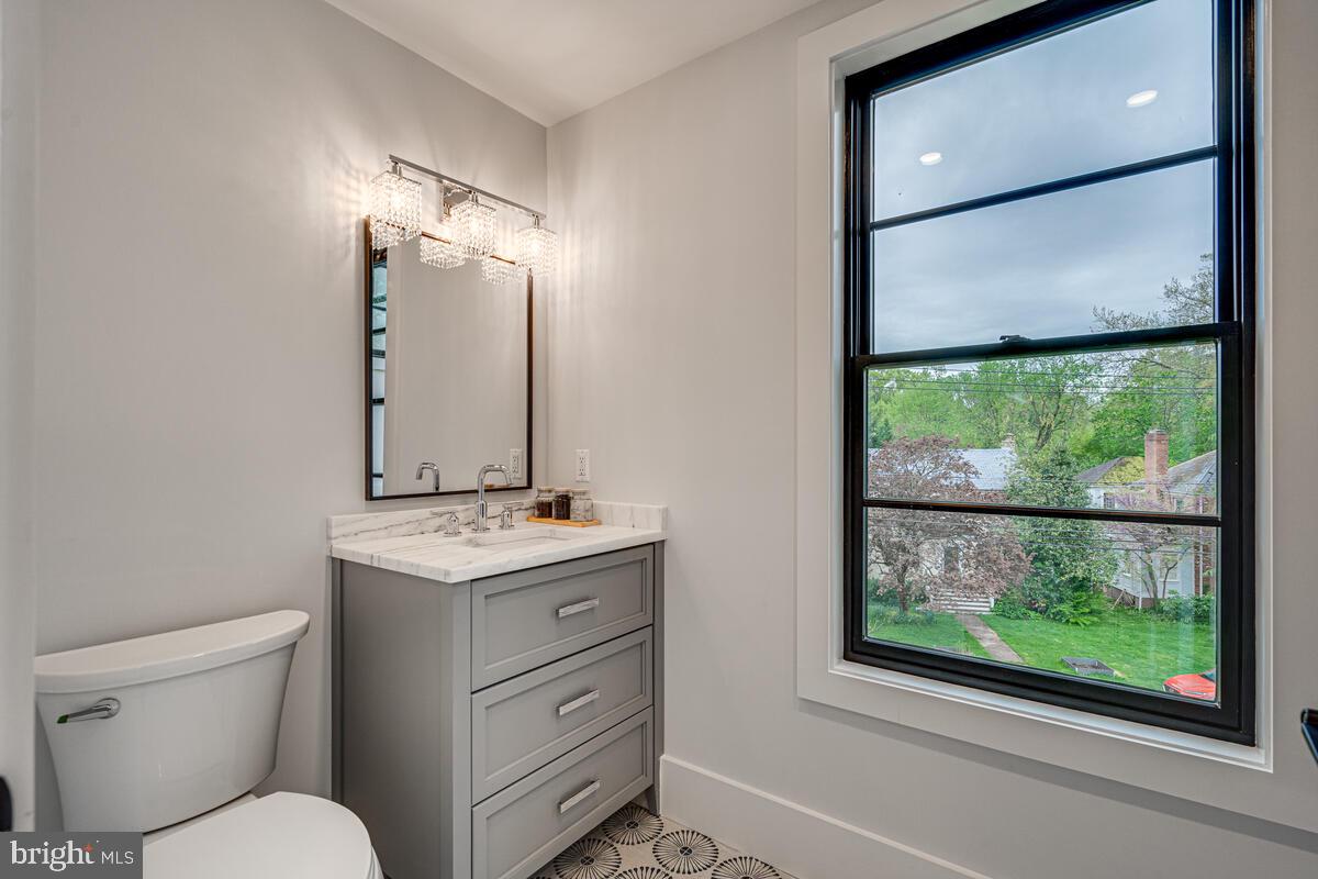 Real estate listing preview #25