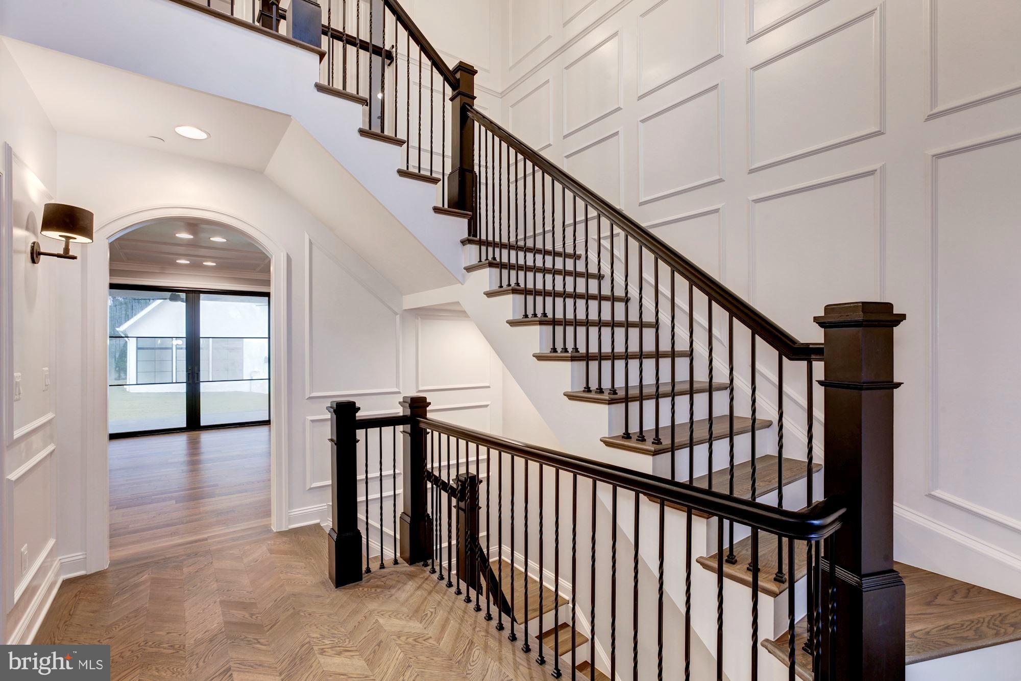 Real estate listing preview #144