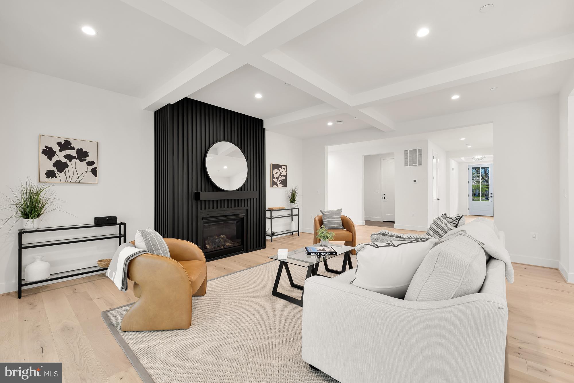 Real estate listing preview #15