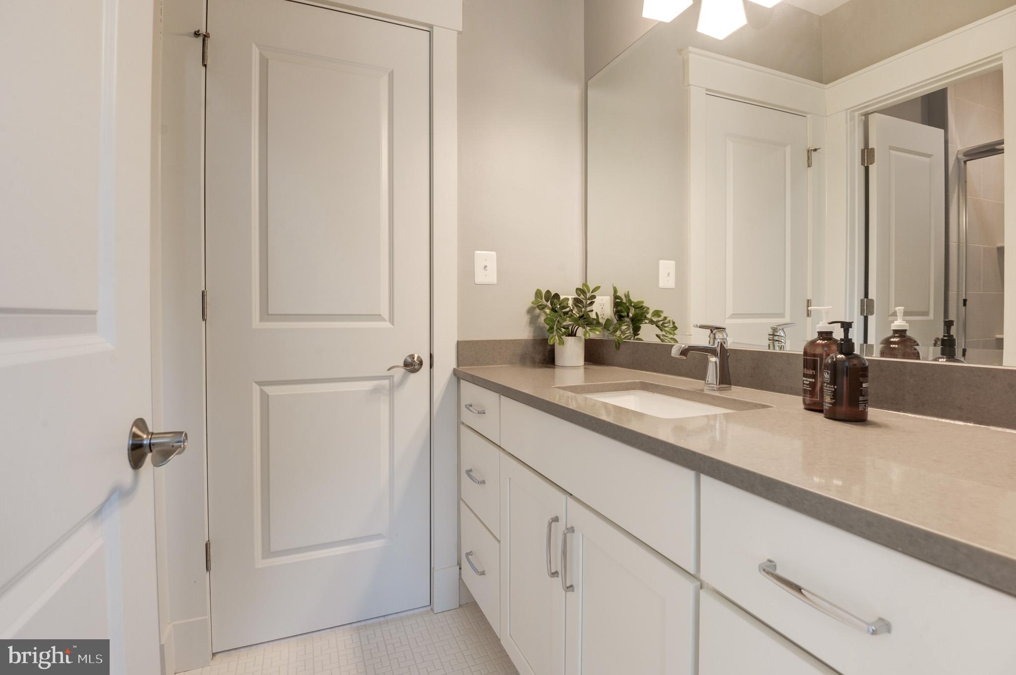 Real estate listing preview #35