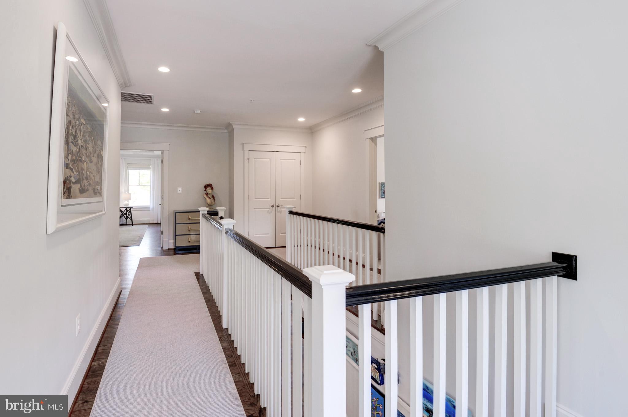 Real estate listing preview #39