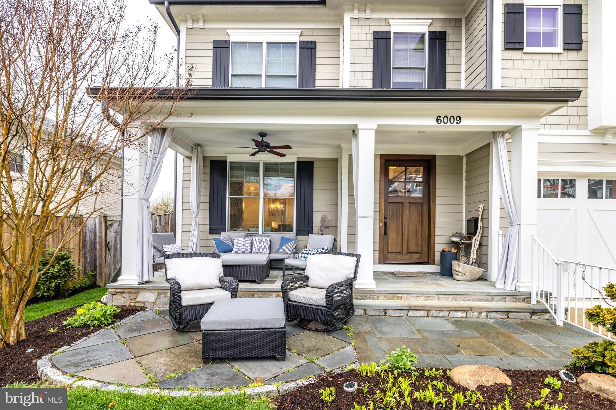 Real estate listing preview #4