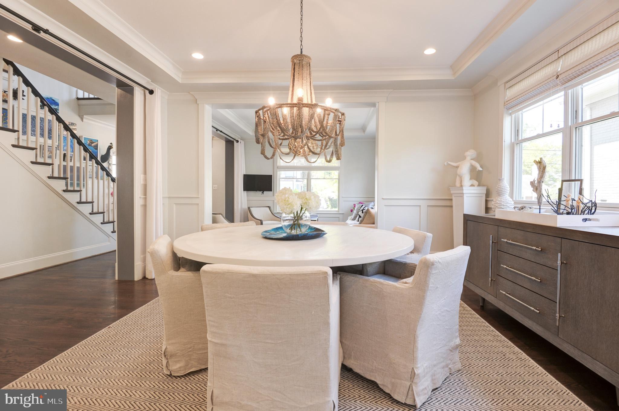 Real estate listing preview #14