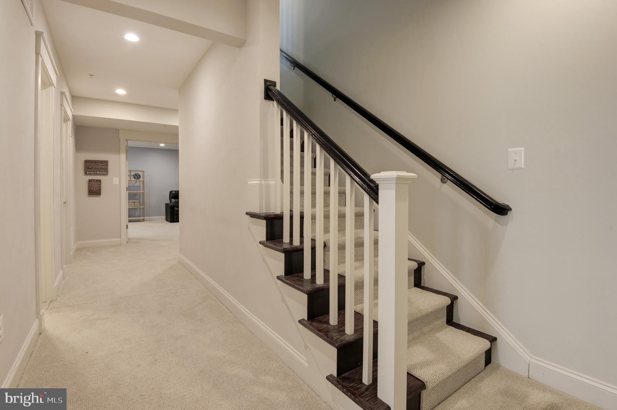 Real estate listing preview #49