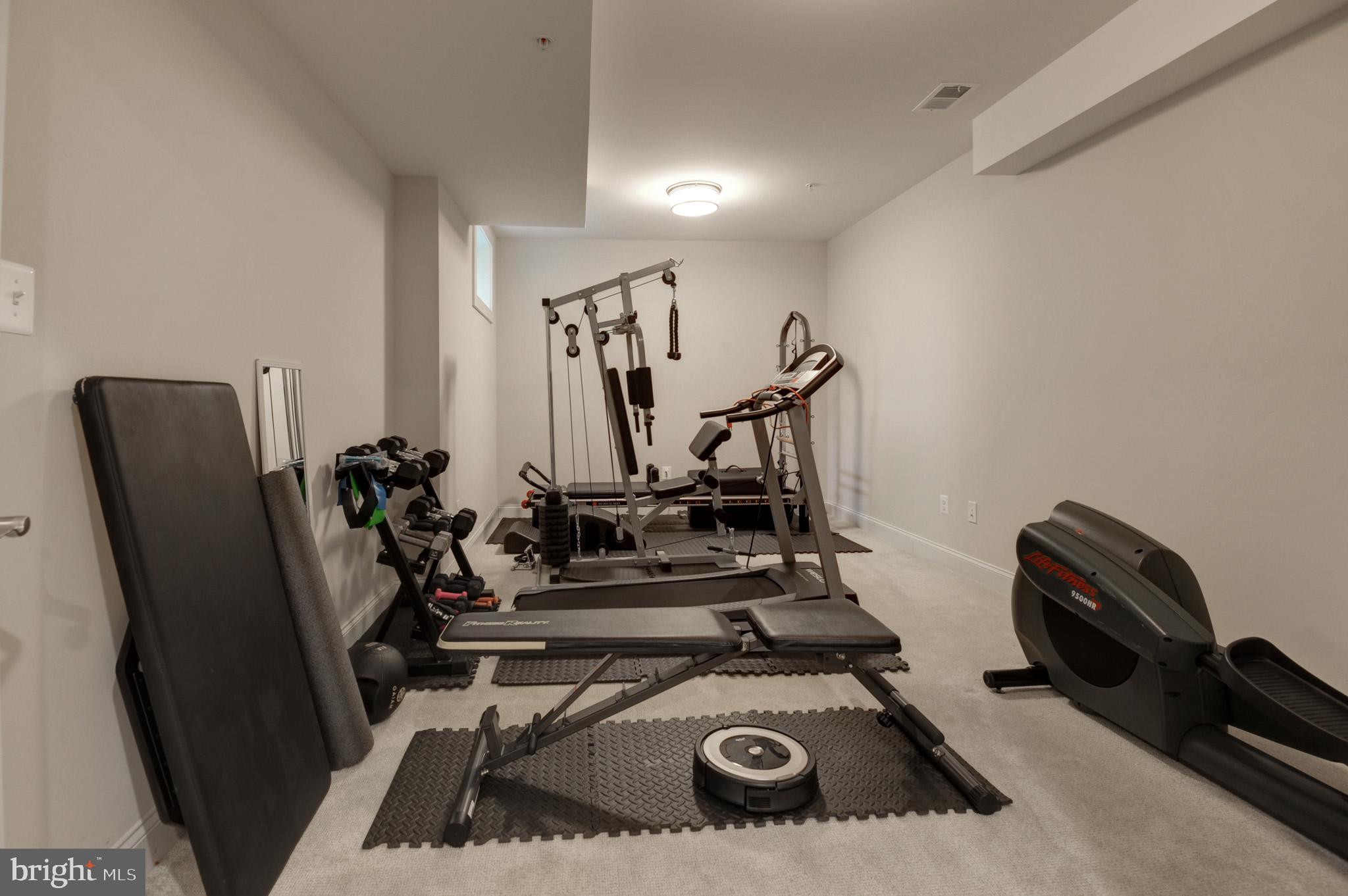 Real estate listing preview #53