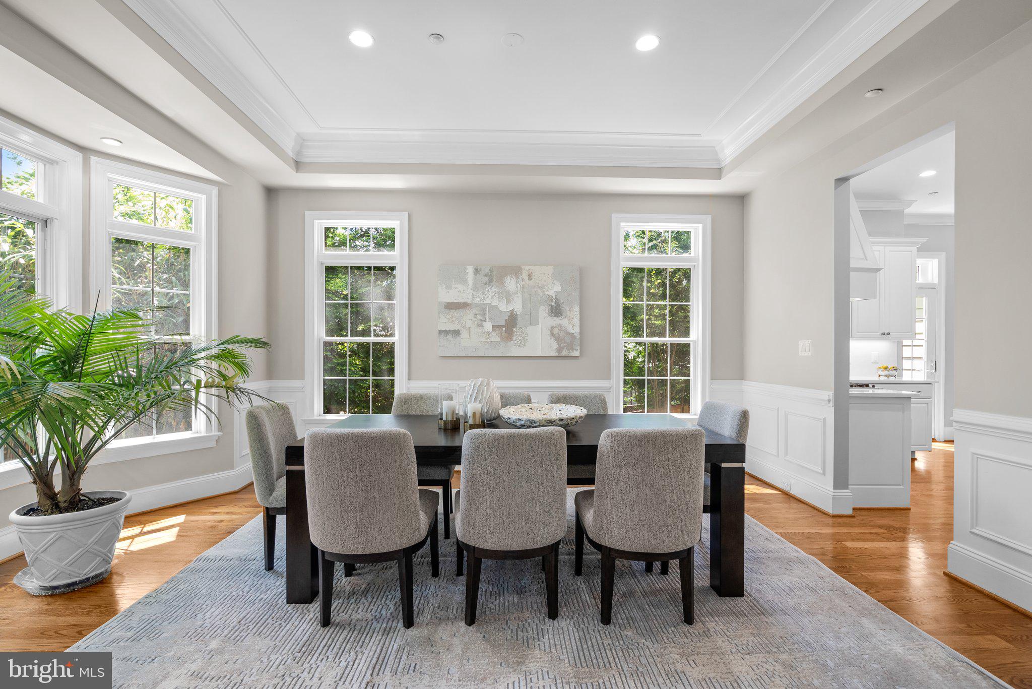 Real estate listing preview #10