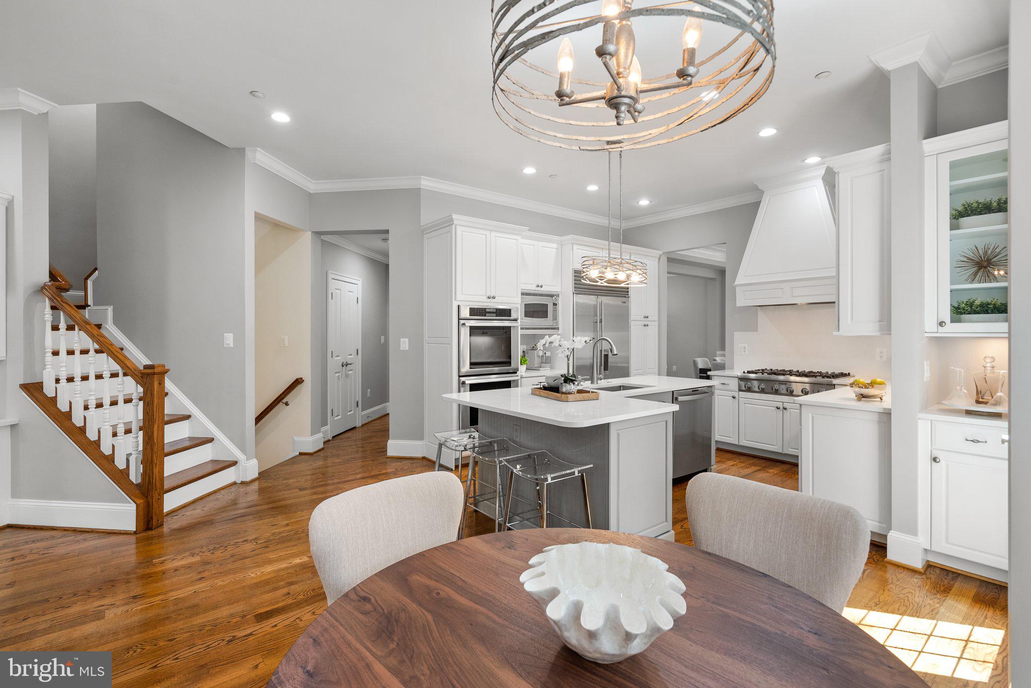 Real estate listing preview #13