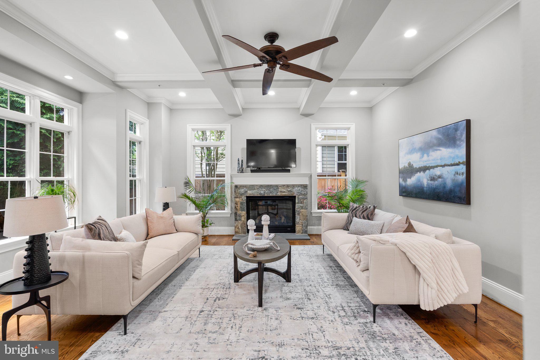 Real estate listing preview #19