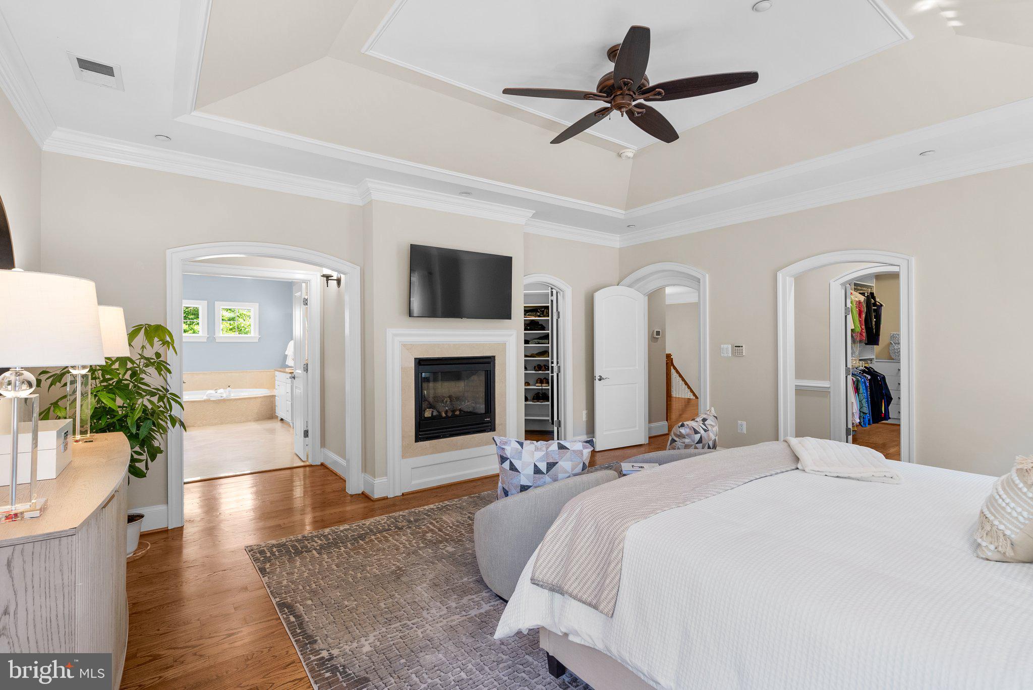 Real estate listing preview #17