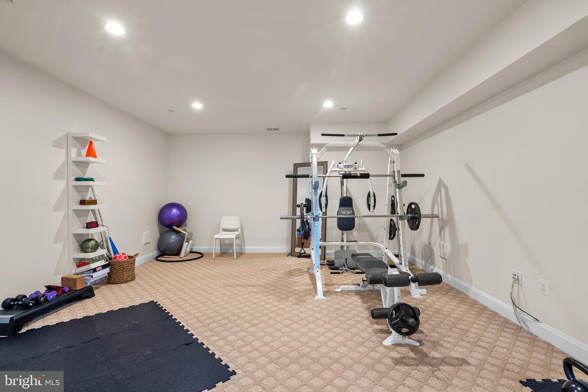 Real estate listing preview #54