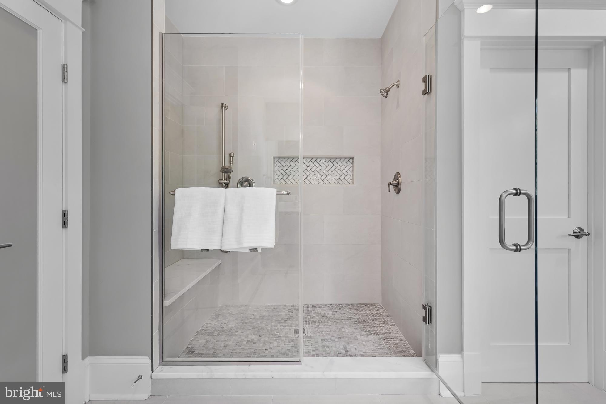 Real estate listing preview #37