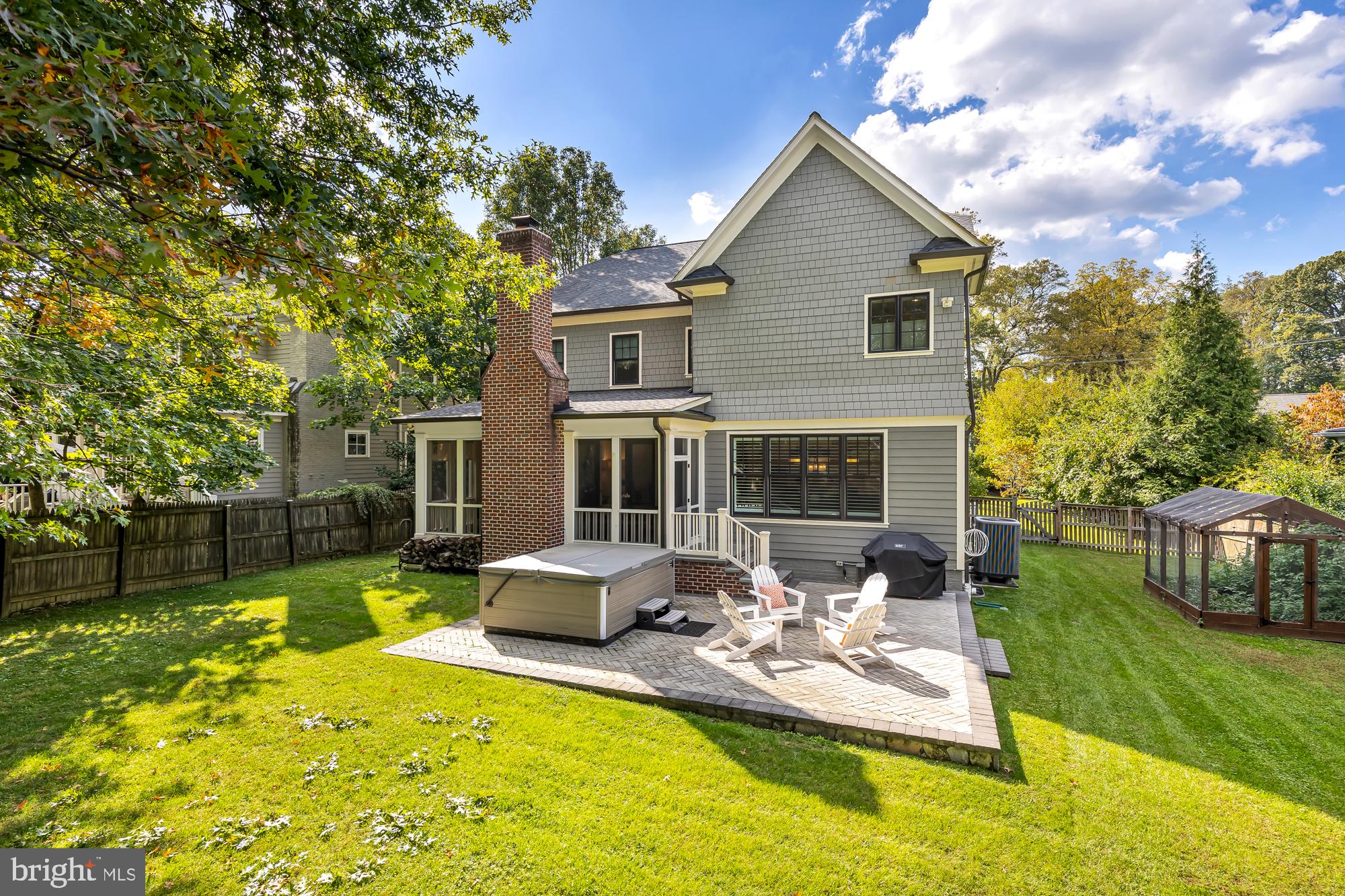 Real estate listing preview #60