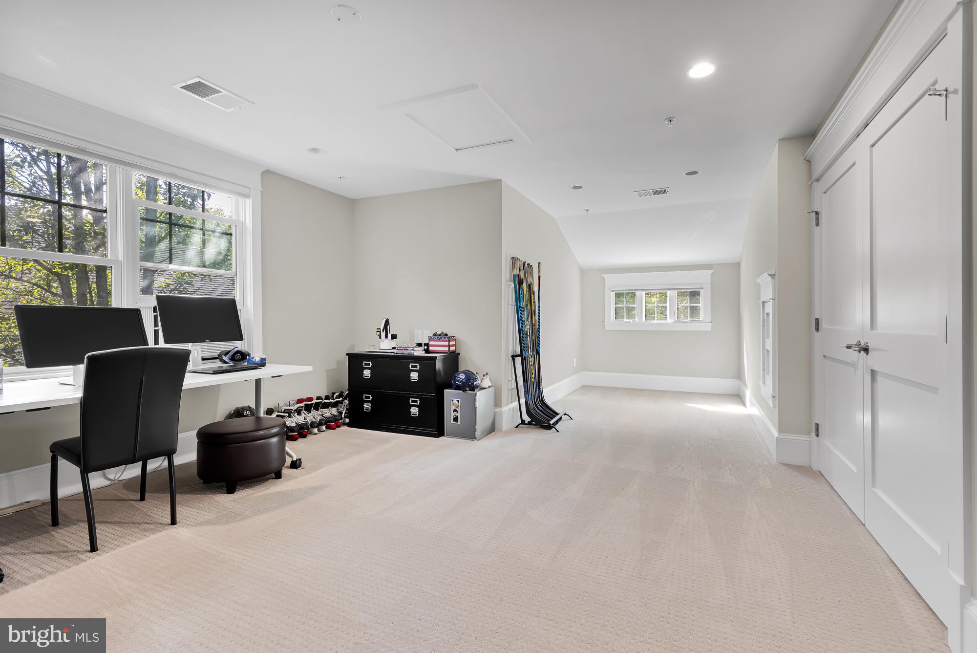 Real estate listing preview #47